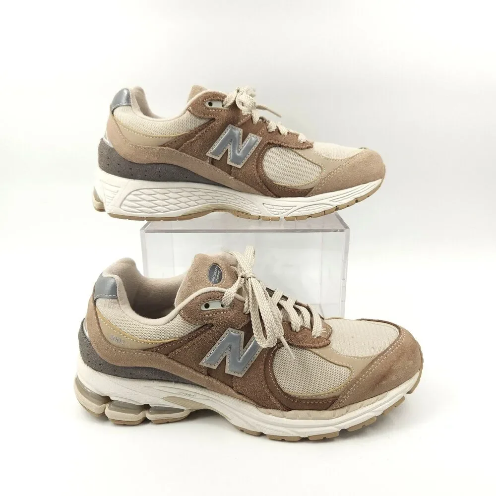 New Balance 2002R Shoes Womens Size 10 Men 8.5 Beige White Athletic Running
